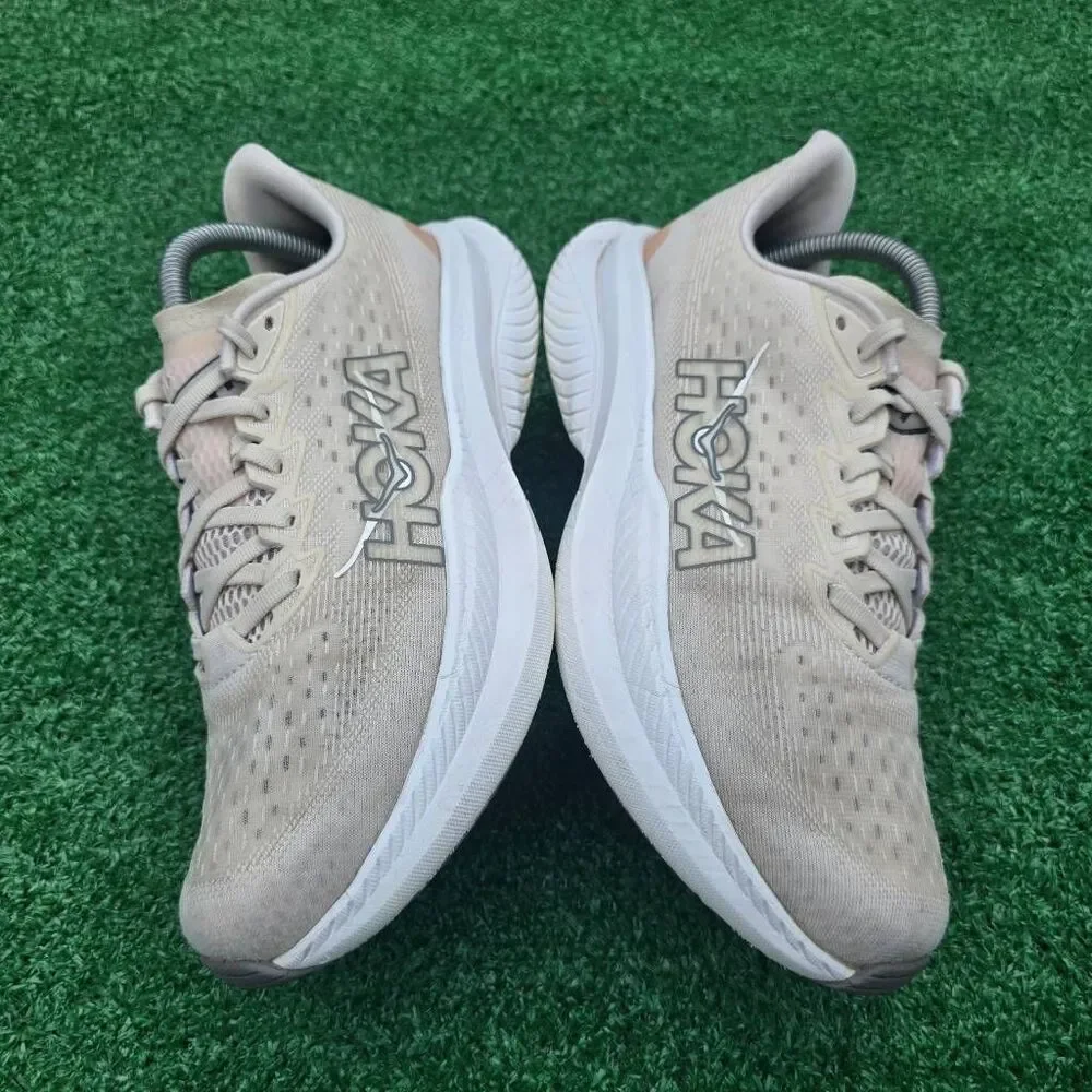 Hoka One One Mach 6 - Women's Runnig shoes - Size 9.5